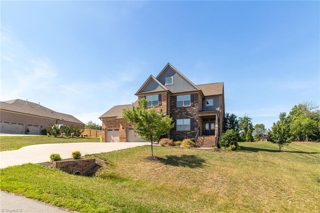 8104 Ridgeback Court