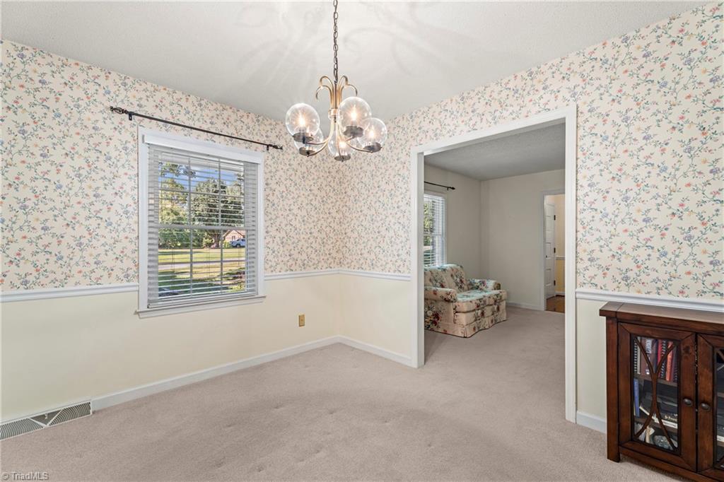 Winston-Salem, North Carolina 27107, United States, 3 Bedrooms Bedrooms, ,2 BathroomsBathrooms,Residential,Pending,209262