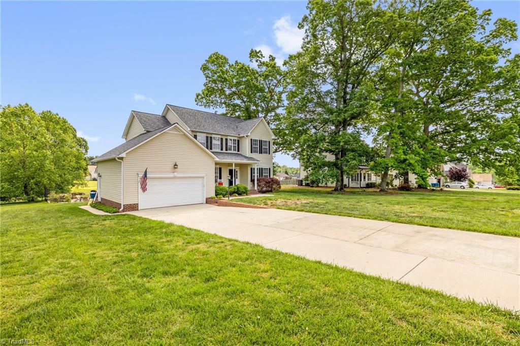 8320 Pearson Farm Court, Browns Summit, North Carolina image 3