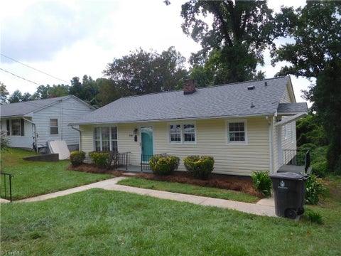 Homes For Sale - 2042 K Court Avenue<br/> Forsyth County, Winston-Salem, NC 27105