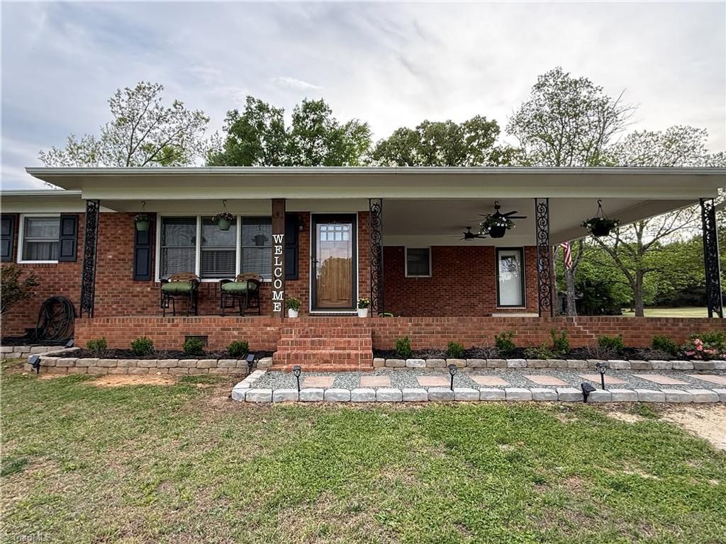 Photo of 136 Fuller Mill Road S, Trinity, NC 27370 (MLS # 1217784)