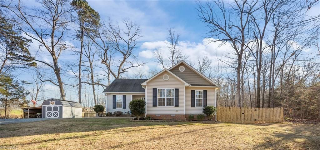 Photo of 1710 Alzora Court, Burlington, NC 27215 (MLS # 1206376)