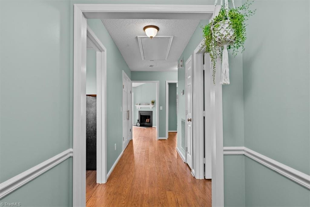 814 Guilford College Road 129