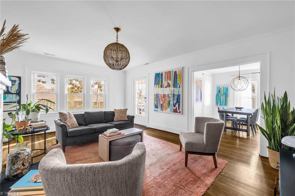 High Point, North Carolina 27262, United States, 3 Bedrooms Bedrooms, ,2 BathroomsBathrooms,Residential,Active,248927