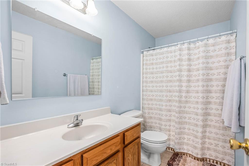 208 Santa Fe Circle, Thomasville, North Carolina image 14