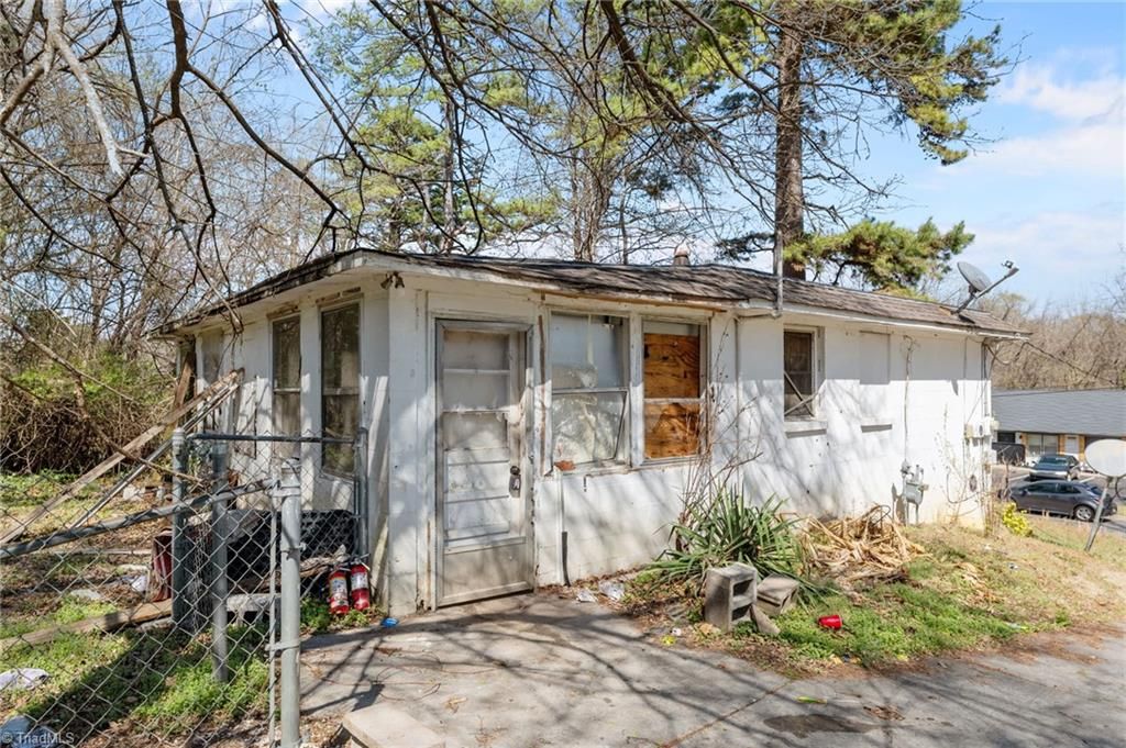 Photo of 1816 McCormick Street, Greensboro, NC 27406 (MLS # 1212250)