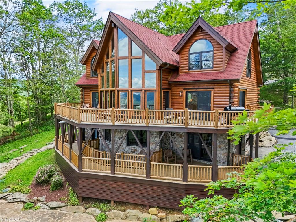 324 Sugar View Trail