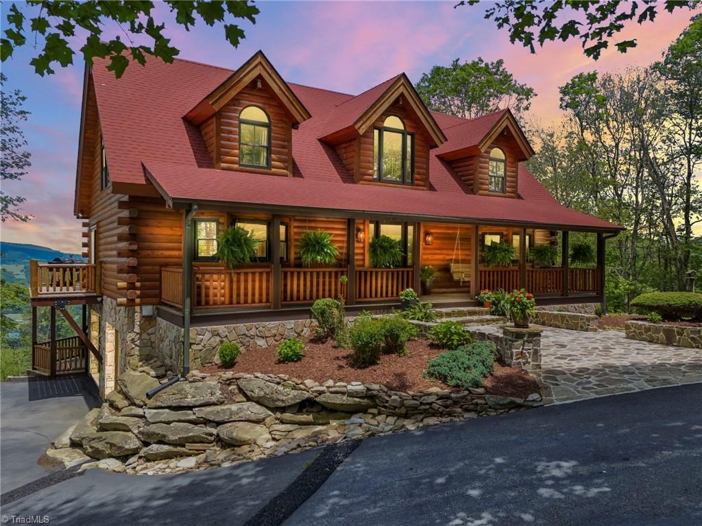 324 Sugar View Trail