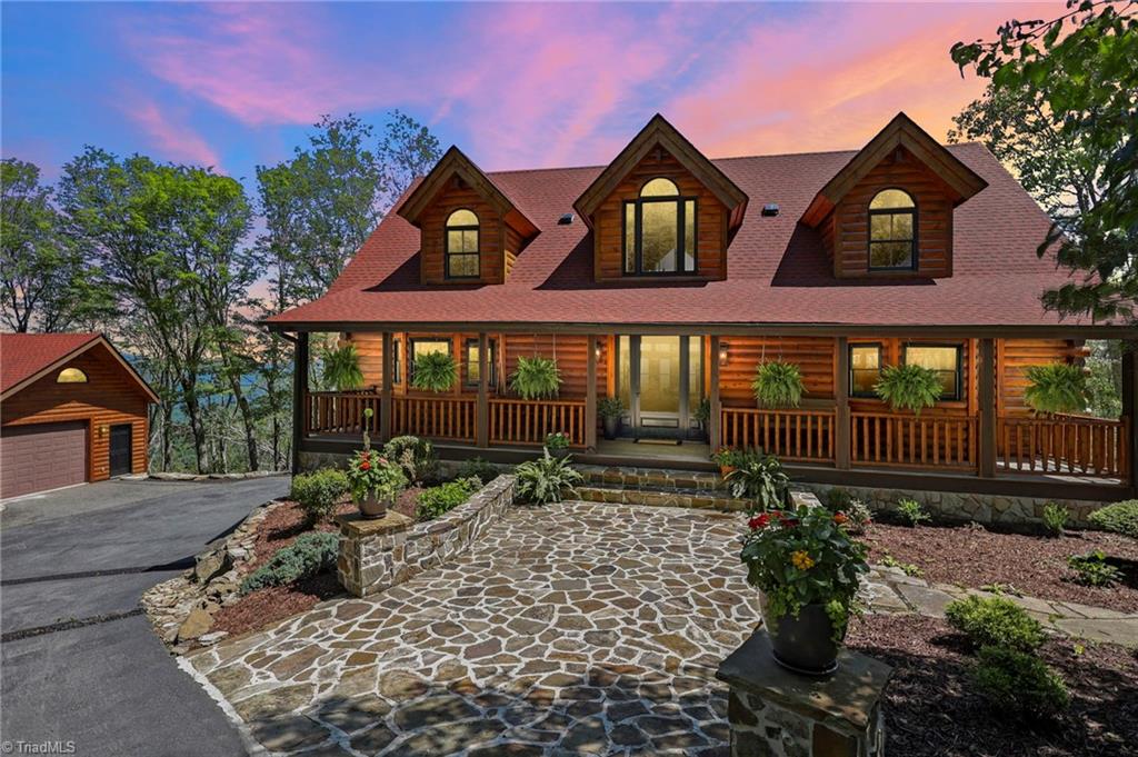 324 Sugar View Trail