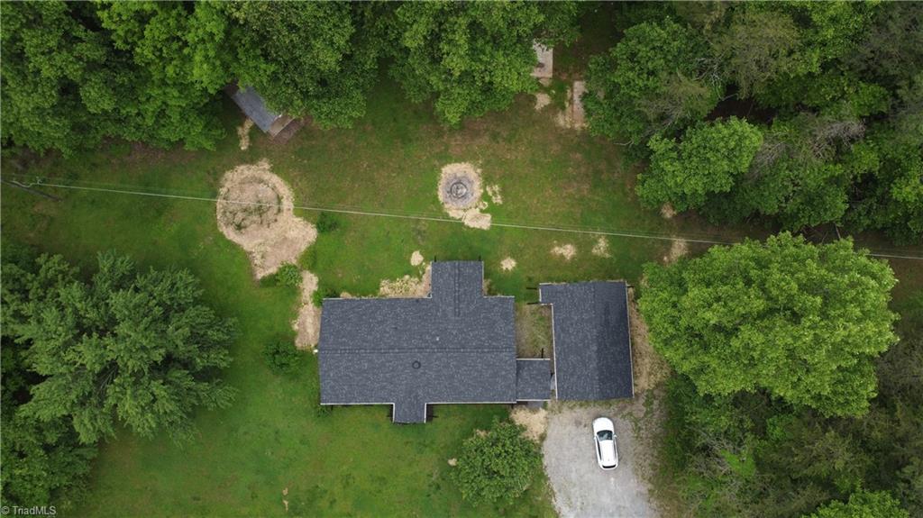 1894 Turner Mountain Road, Mount Airy, North Carolina image 13