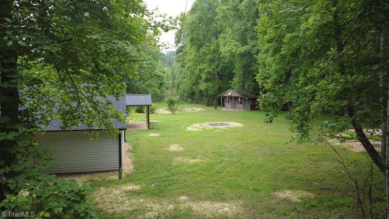 1894 Turner Mountain Road, Mount Airy, North Carolina image 16