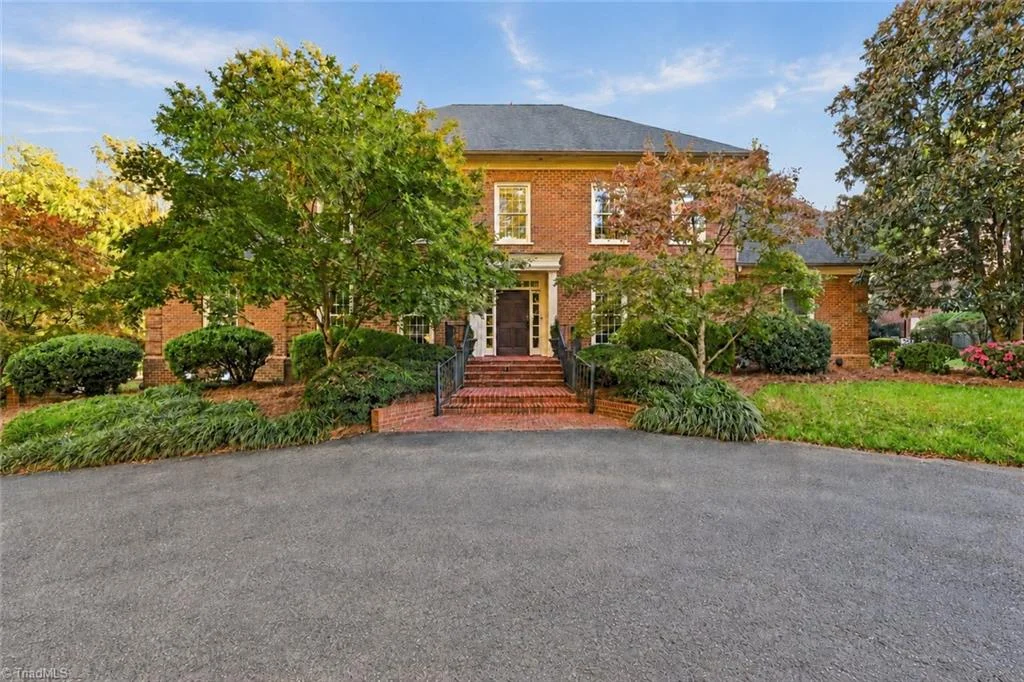 3800 Guinevere Lane
