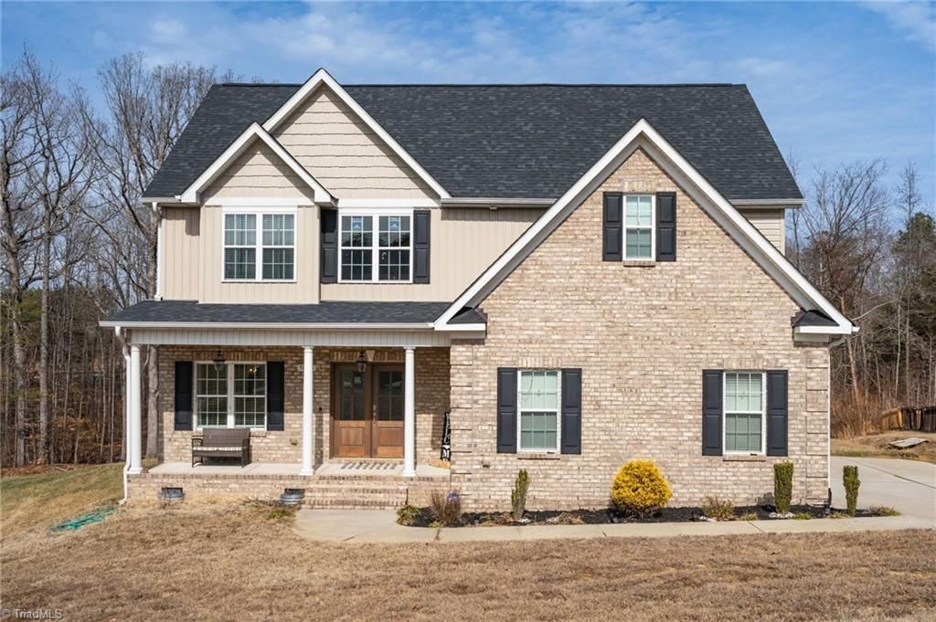 Photo of 5008 Tamarack Drive, Greensboro, NC 27407 (MLS # 1209473)