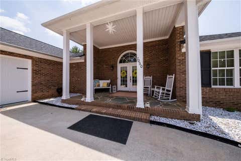 Homes For Sale - 7060 Orchard Path Drive<br/> Clemmons, NC 27012
