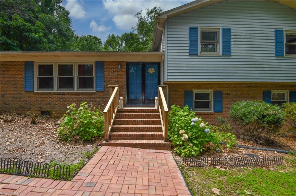 Gibsonville, North Carolina 27249, United States, 4 Bedrooms Bedrooms, ,3 BathroomsBathrooms,Residential,Active,170759 Gibsonville, North Carolina 27249, United States, 4 Bedrooms Bedrooms, ,3 BathroomsBathrooms,Residential,Active,170759