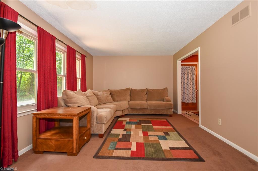 Gibsonville, North Carolina 27249, United States, 4 Bedrooms Bedrooms, ,3 BathroomsBathrooms,Residential,Active,170759