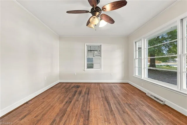 132 Randolph Street, photo 4 of 19
