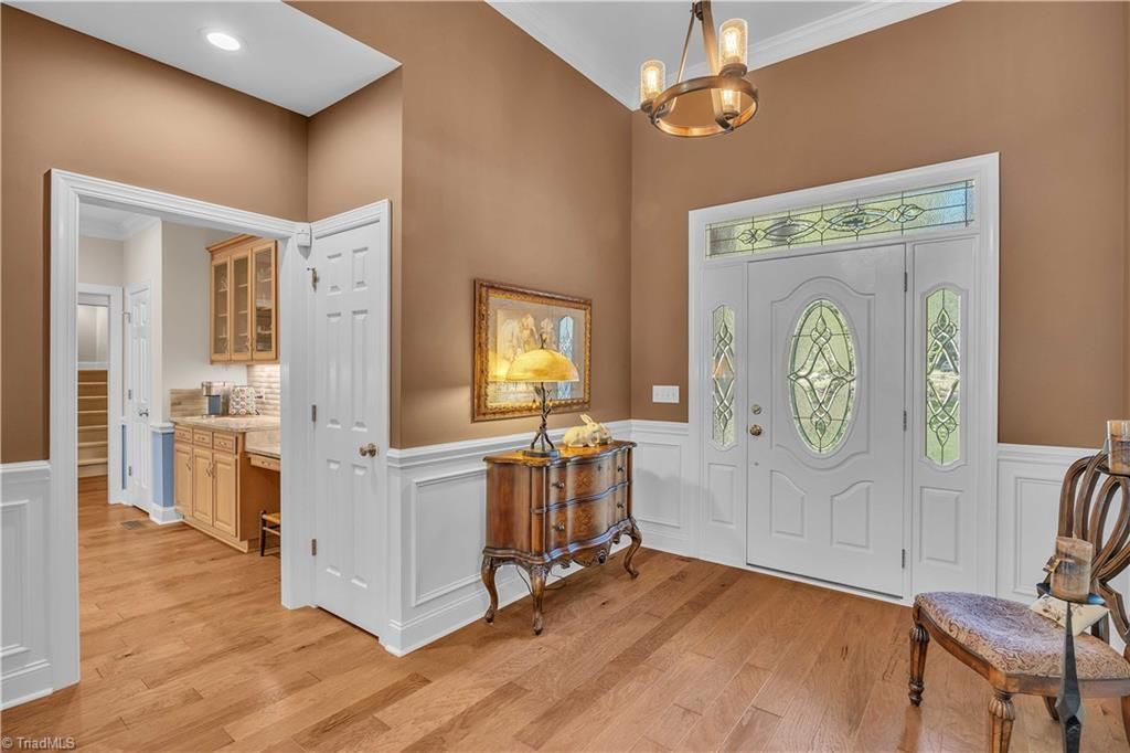 Photo of 322 W Glenview Drive, Salisbury, NC 28147 (MLS # 1196452)