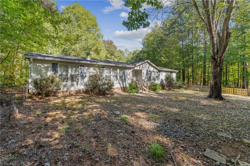 280 Gem Stone Loop, Summerfield, North Carolina image 4