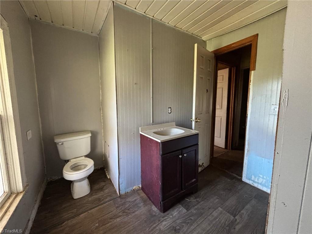 2675 Simpson Mill Road, Mount Airy, North Carolina image 16