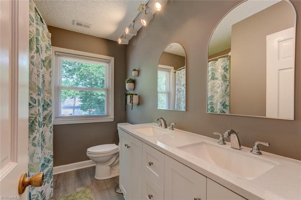 1274 Candlewood Drive, Elon, North Carolina image 32