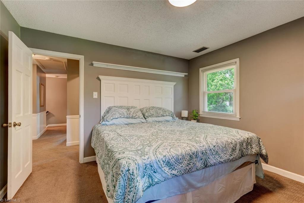 1274 Candlewood Drive, Elon, North Carolina image 29