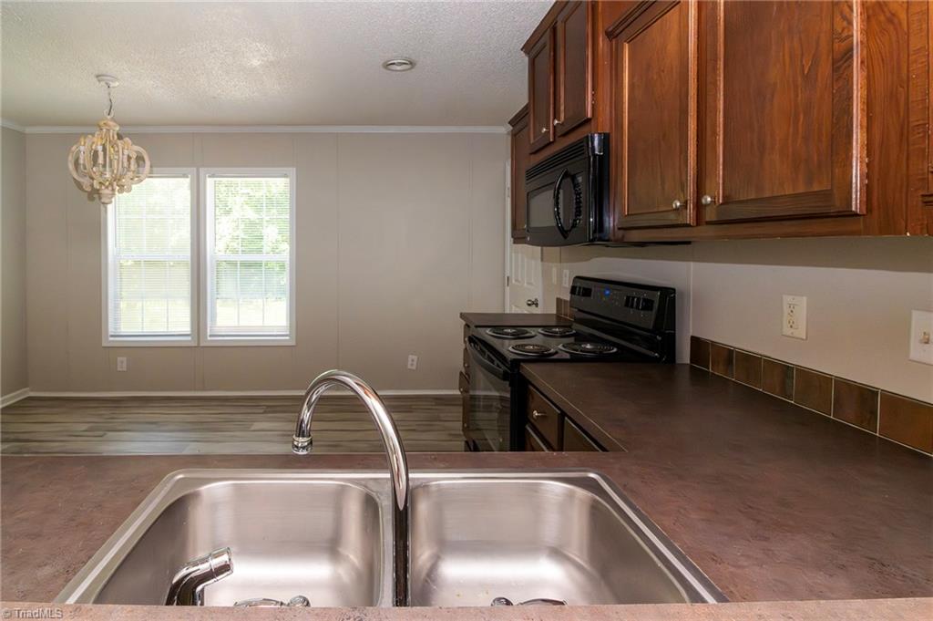 2314 Pine Grove Church Road, Eagle Springs, North Carolina image 11