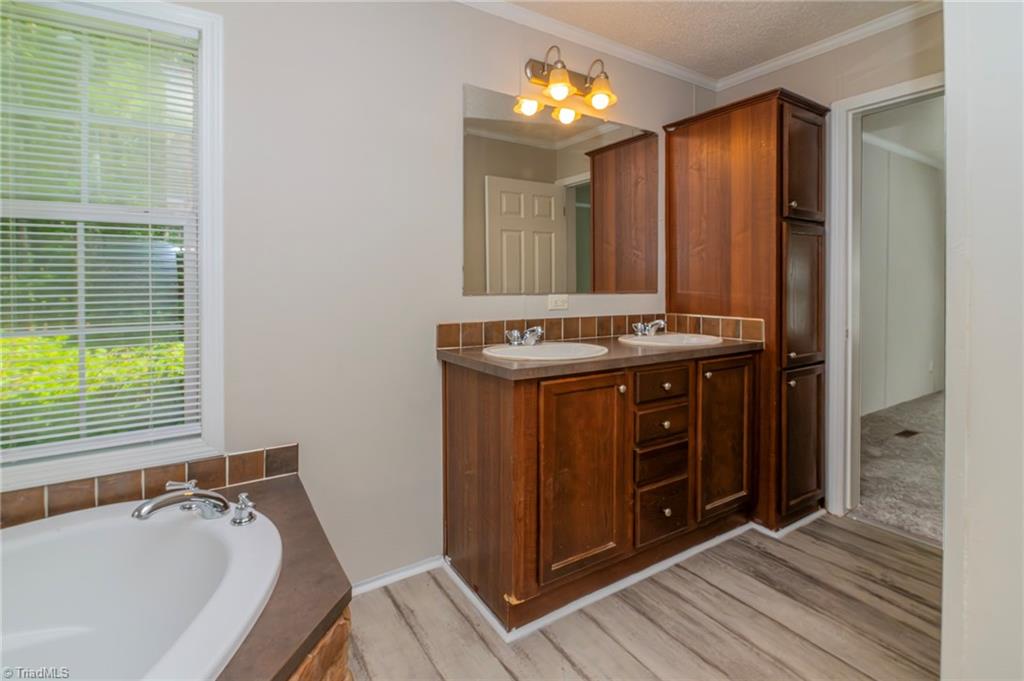 2314 Pine Grove Church Road, Eagle Springs, North Carolina image 16