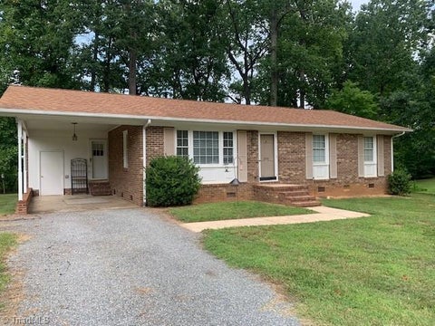 Homes For Sale - 2306 Woodland Drive<br/> Reidsville, NC 27320