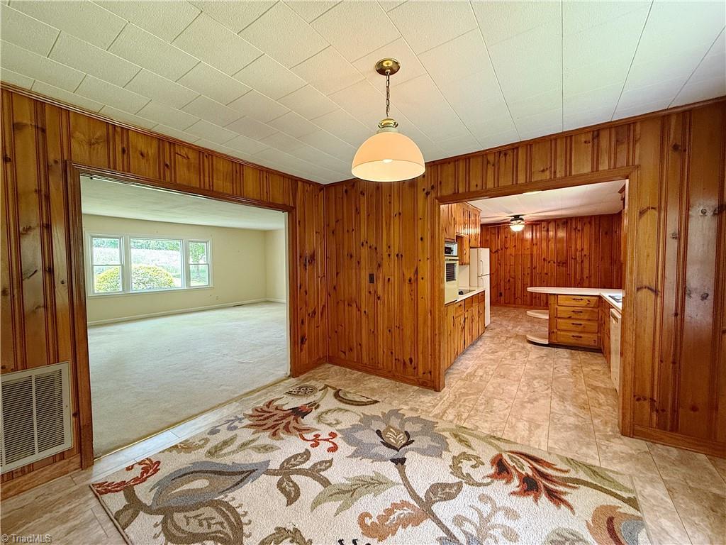 5911 Greenhorn Road, Roaring River, North Carolina image 11