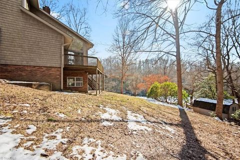 A home in Mount Airy