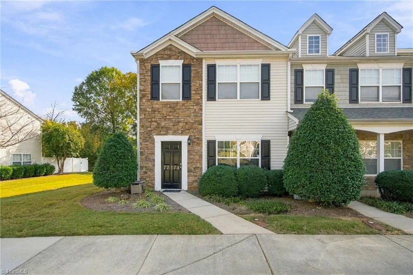 7217 Olmstead Drive Unit A, photo 1 of 31