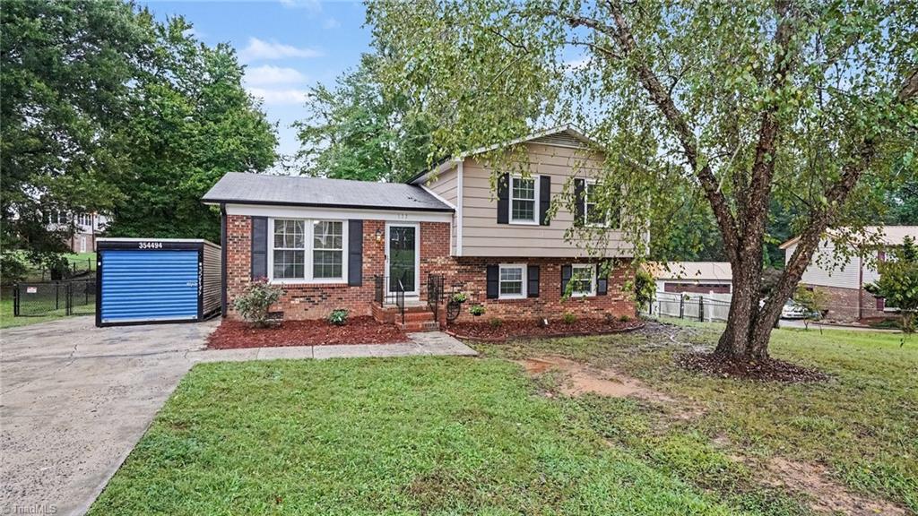 Photo of 133 Enterprise Court, Lexington, NC 27295 (MLS # 1236819)