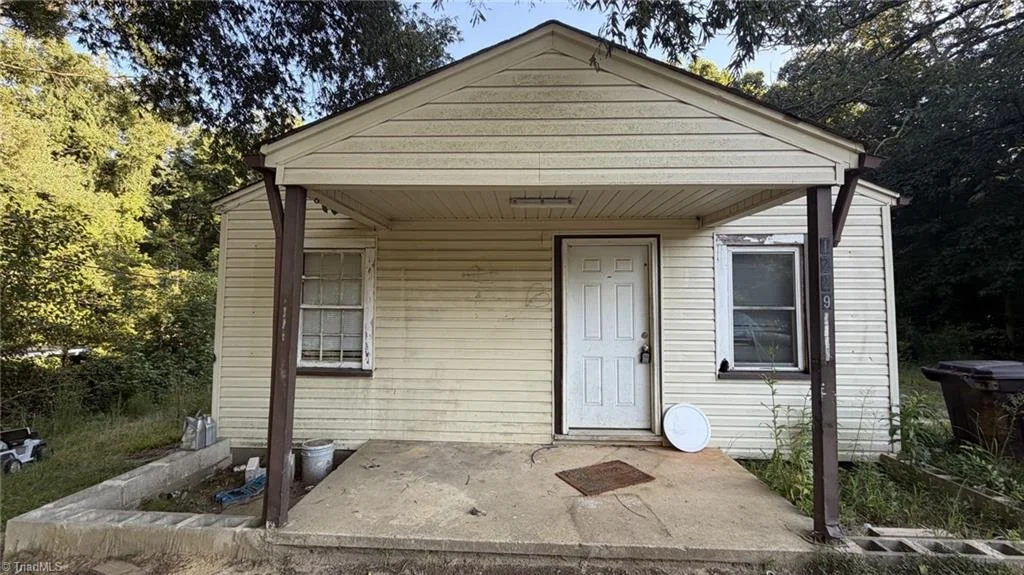 1229 Roberts Lane, High Point, NC, 27260