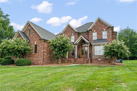 Homes For Sale - 6202 Herons Nest Court<br/> Oak Ridge, NC 27310