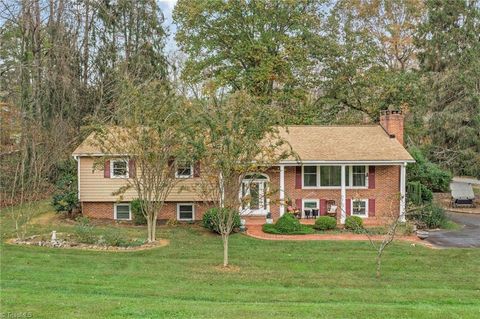 A home in Pfafftown