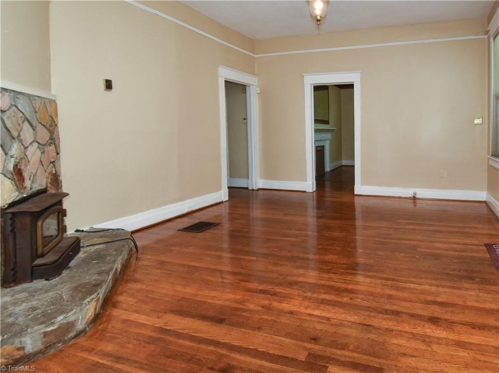 517 N Cameron Avenue