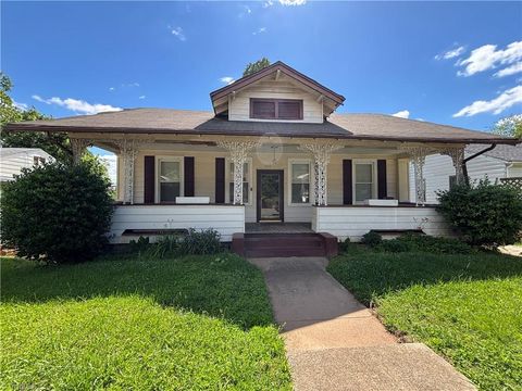 517 N Cameron Avenue Winston-Salem NC 27101