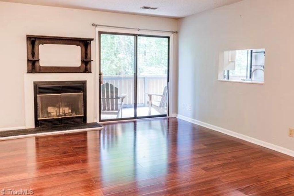 Photo of 2935 Oaktop Circle, Greensboro, NC 27410 (MLS # 1218795)