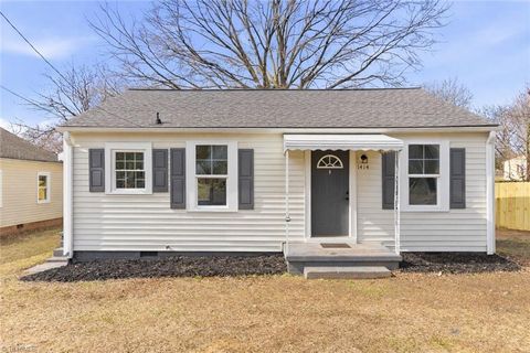 Homes For Sale - 1414 Tarleton Avenue<br/> Burlington, NC 27215