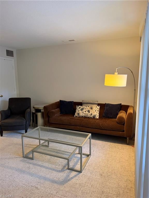 1107 Robin Hood Road M