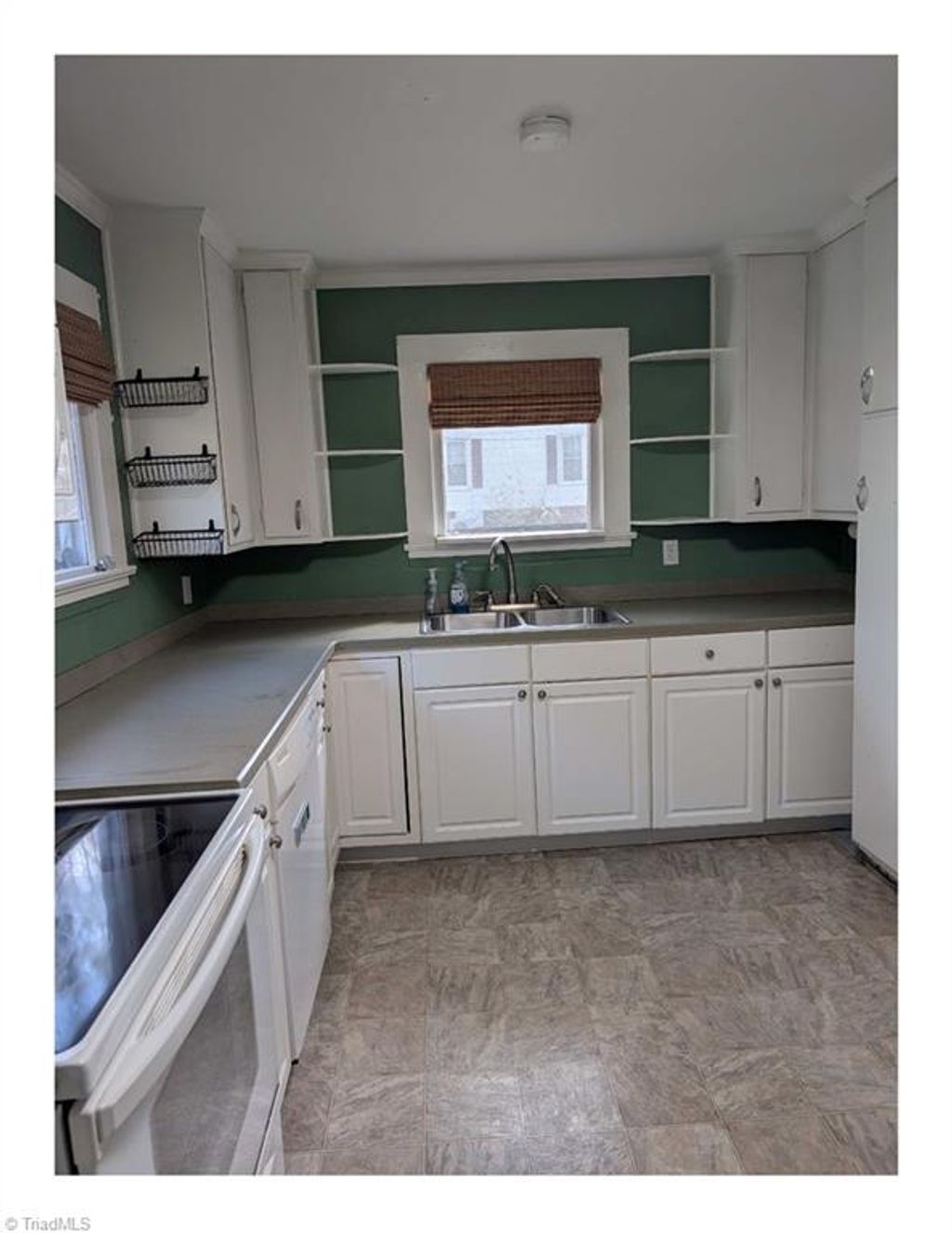 Photo of 917 First Street, Eden, NC 27288 (MLS # 1214324)