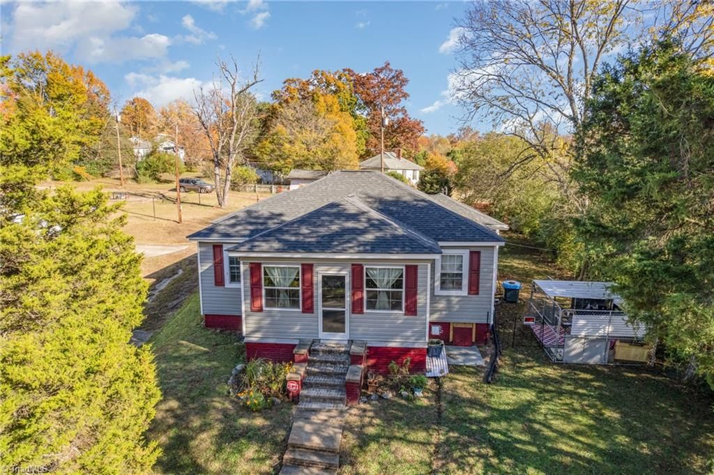 Photo of 787 Circle Drive, Eden, NC 27288 (MLS # 1217278)