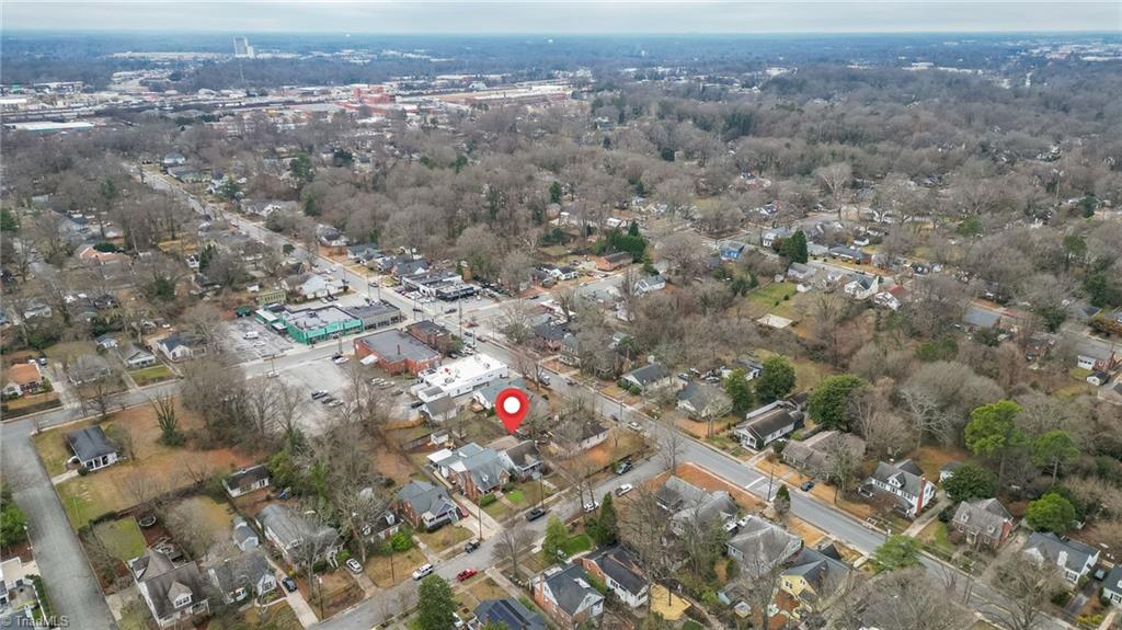 Greensboro, North Carolina 27403, United States, 3 Bedrooms Bedrooms, ,2 BathroomsBathrooms,Residential,Pending,5140