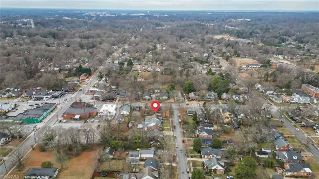 Greensboro, North Carolina 27403, United States, 3 Bedrooms Bedrooms, ,2 BathroomsBathrooms,Residential,Pending,5140