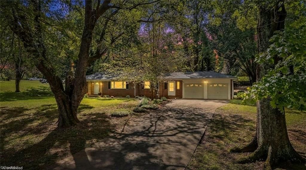 Photo of 5728 Nylon Drive, Winston-Salem, NC 27105 (MLS # 1212093)