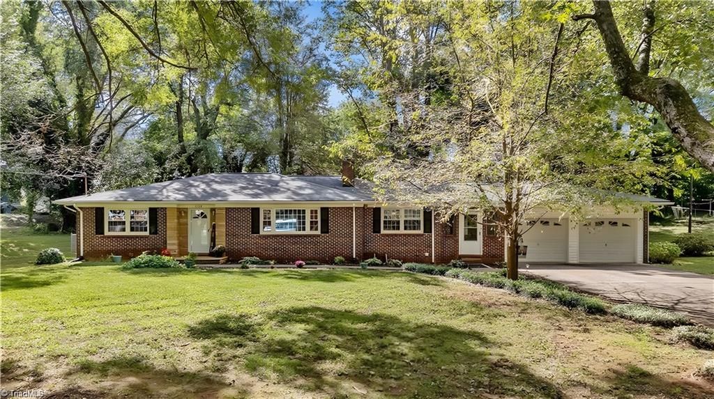 Photo of 5728 Nylon Drive, Winston-Salem, NC 27105 (MLS # 1212093)