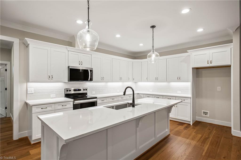 148 Beauchamp Oaks Court, Advance, North Carolina image 6