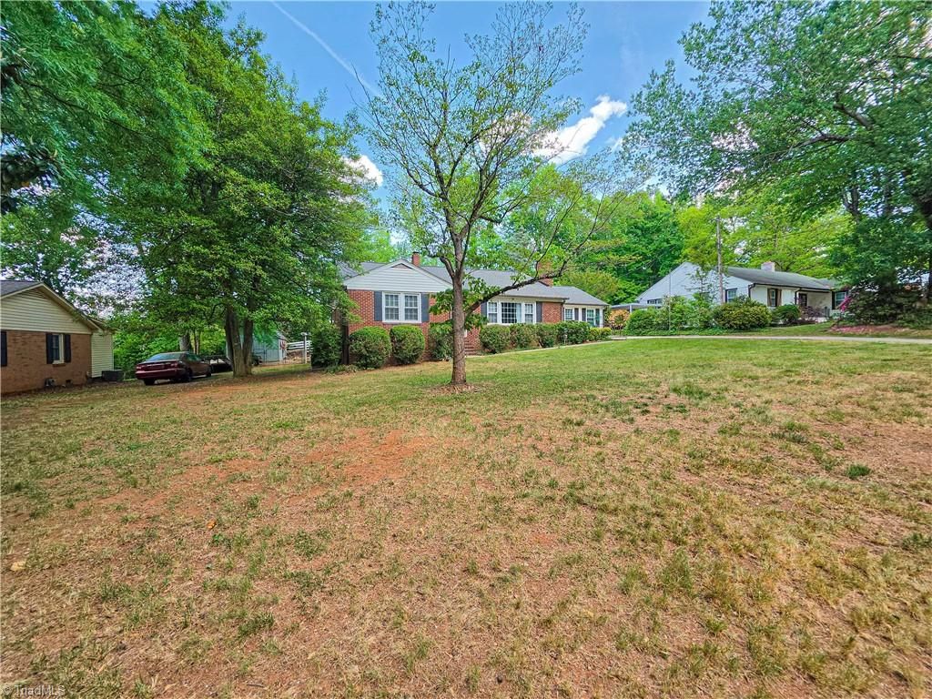 Photo of 400 Western Boulevard, Lexington, NC 27295 (MLS # 1217285)