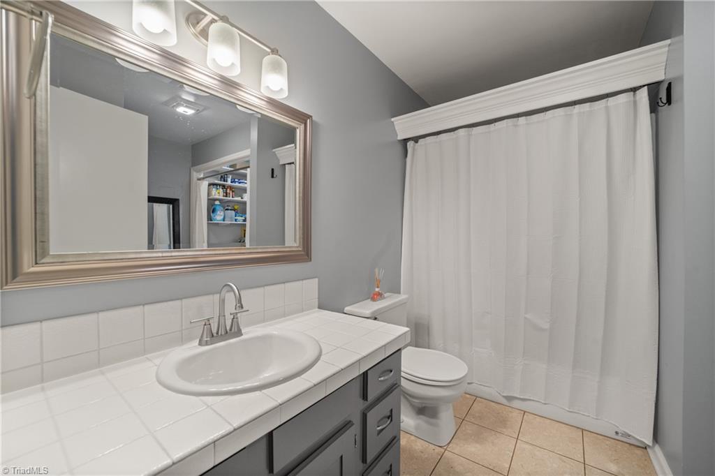 Winston-Salem, North Carolina 27106, United States, 3 Bedrooms Bedrooms, ,2 BathroomsBathrooms,Residential,Active,164697